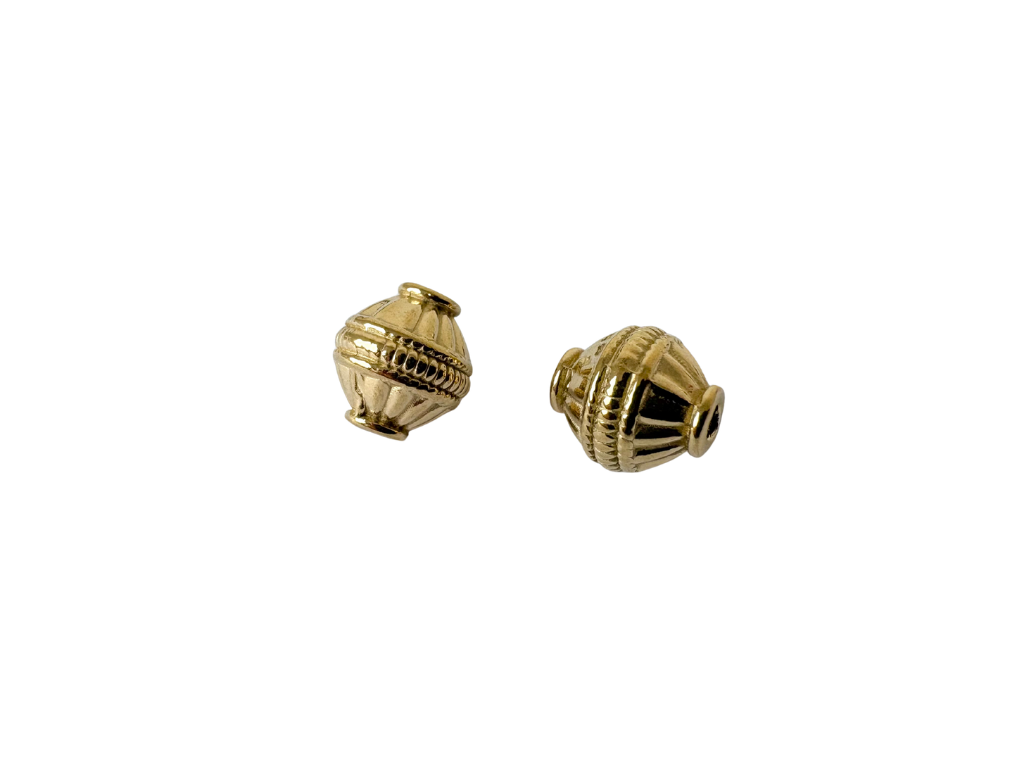 Vessel Shaped Metal Bead