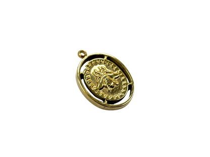 Ornate Oval Bee Charm