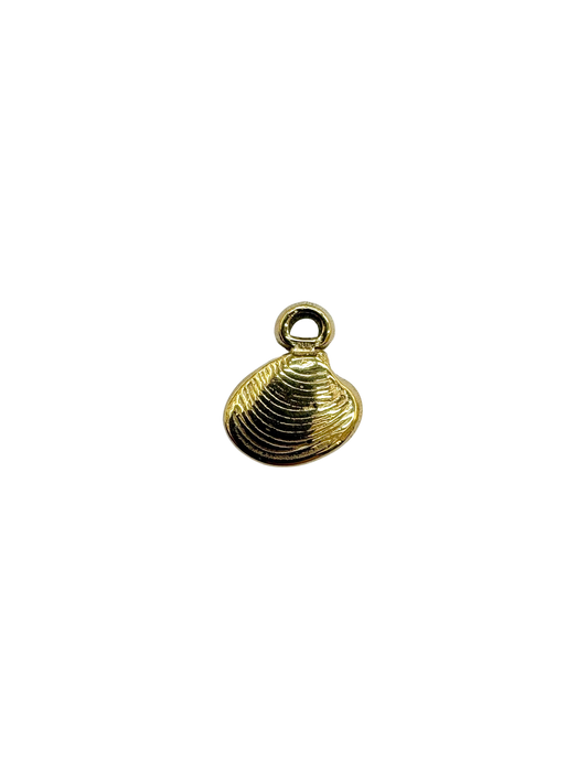 Clam Shell Charm