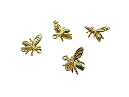 Intricate Bee Charm 3d